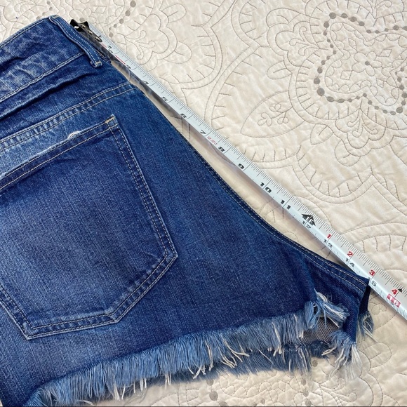 Guess Size 31 Raw Hem Distressed Blue Denim Shorts - Picture 11 of 11